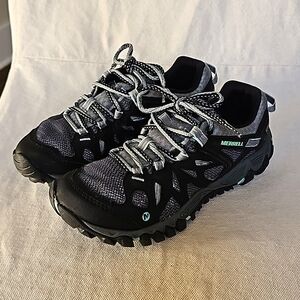 NWOT Merrell // All Out Blaze Hiking Shoe 7